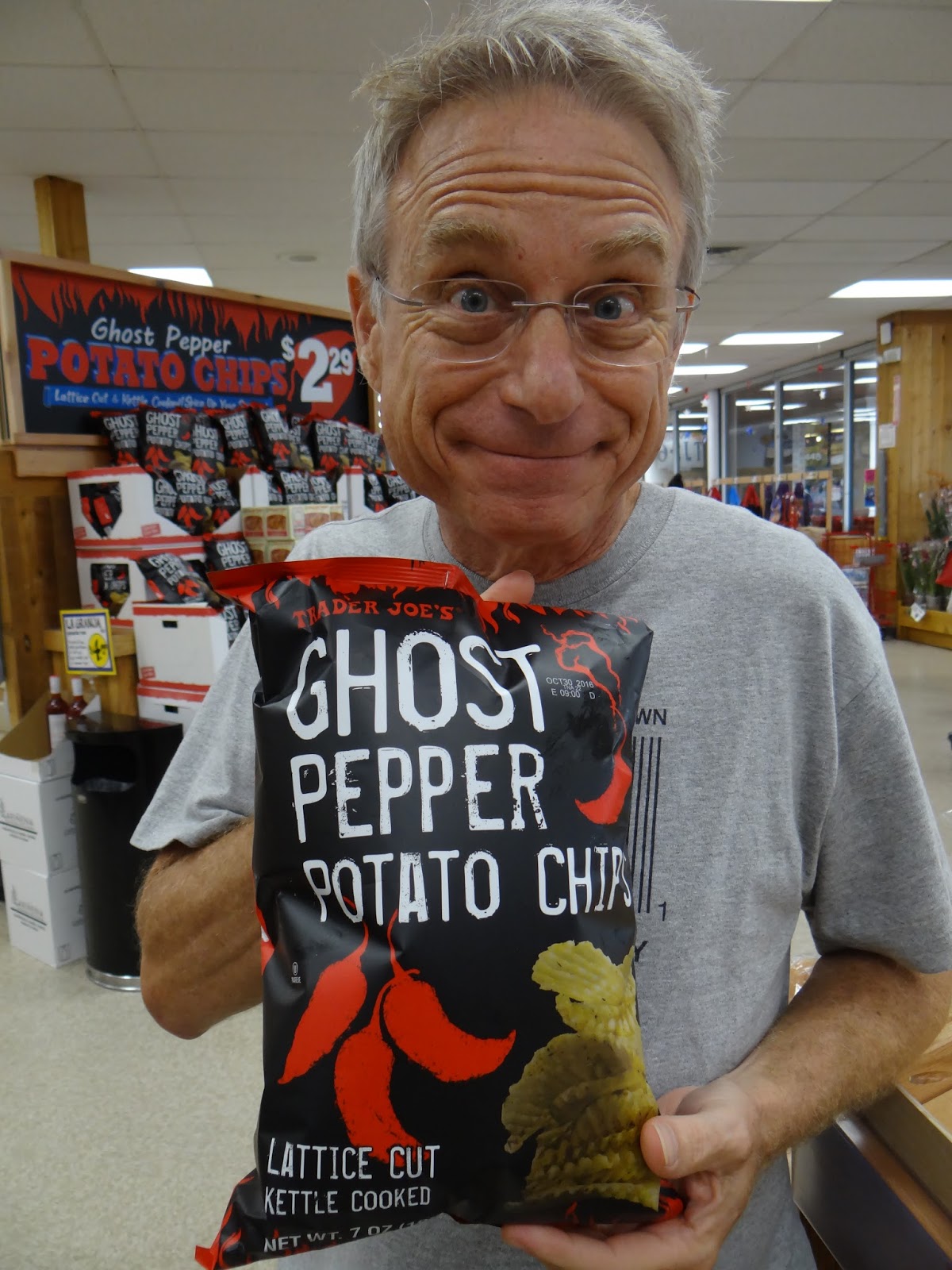 Trader Joe's 365 Ghost Pepper Potato Chips (Lattice Cut Kettle Cooked)