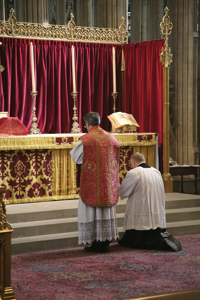 Pro Misa Tradicional en Ciudad Real Misa Católica en la Catedral anglicana de York Pro Misa Tradicional en Ciudad Real Misa Católica en la Catedral anglicana de York