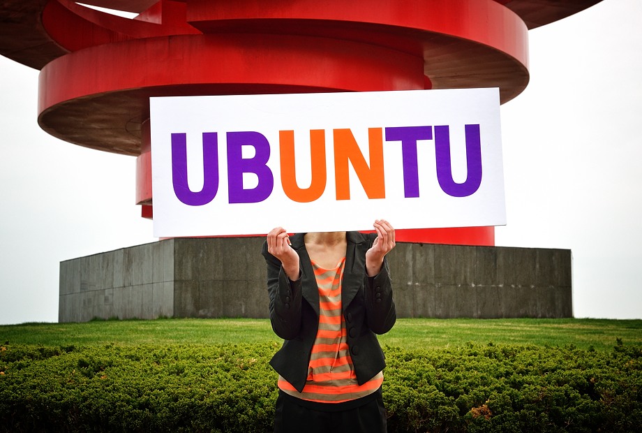 'ubuntu' • qingdao, china    © marc montebello all rights reserved