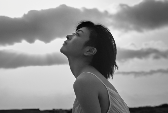 Hikaru Utada 宇多田ヒカル - Hatsukoi | Random J Pop Hikaru Utada 宇多田ヒカル - Hatsukoi | Random J Pop