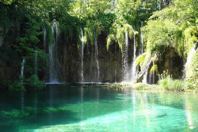 بحيرات بليتفيتش بارك في كرواتيا Lacs-Plitvice-5
