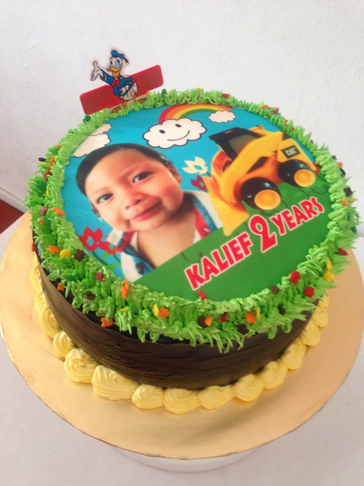 ninie cakes house Backhoe edible image choc moist cake