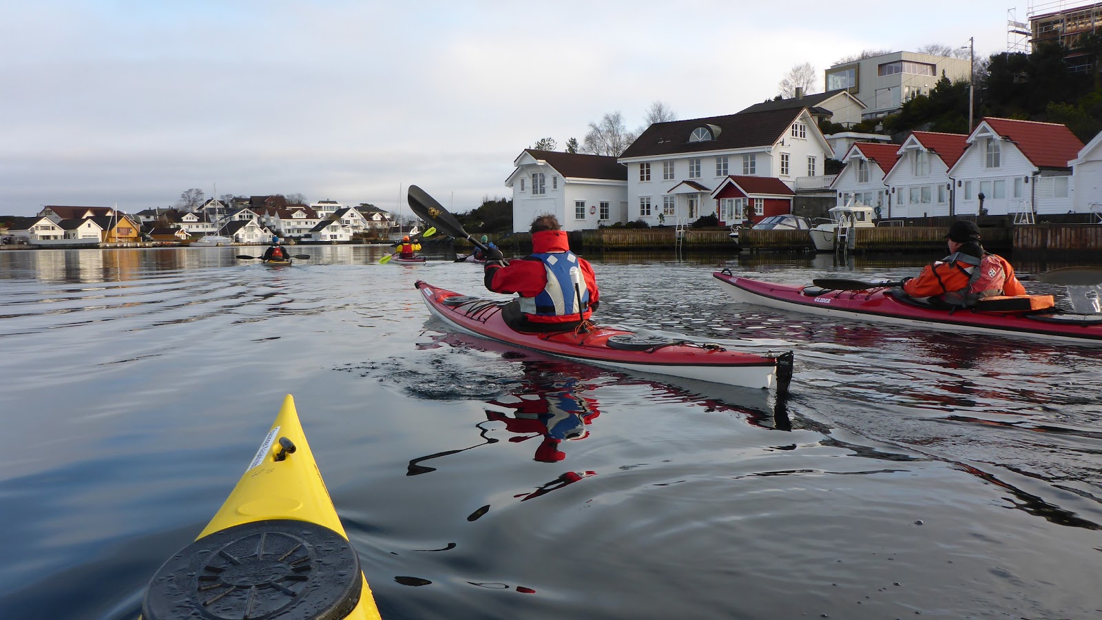 Havbris: Søndagstur Litle Teistholmen Kayaks Origo