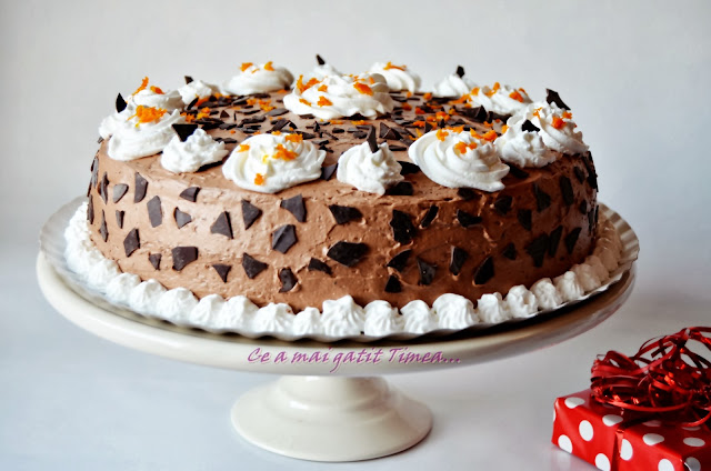Tort cu mousse de ciocolata si portocala