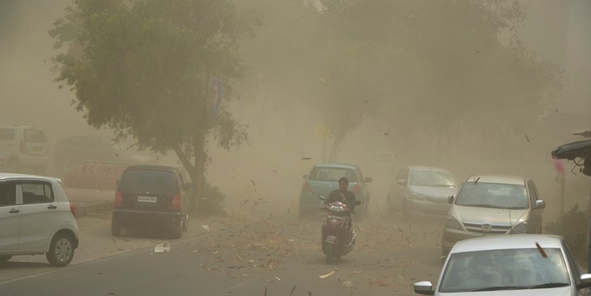 Noida Diary: Dust Storm in Noida