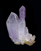 "Améthystre sceptre2" by Didier Descouens - Own work. Licensed under CC BY-SA 3.0 via Wikimedia Commons