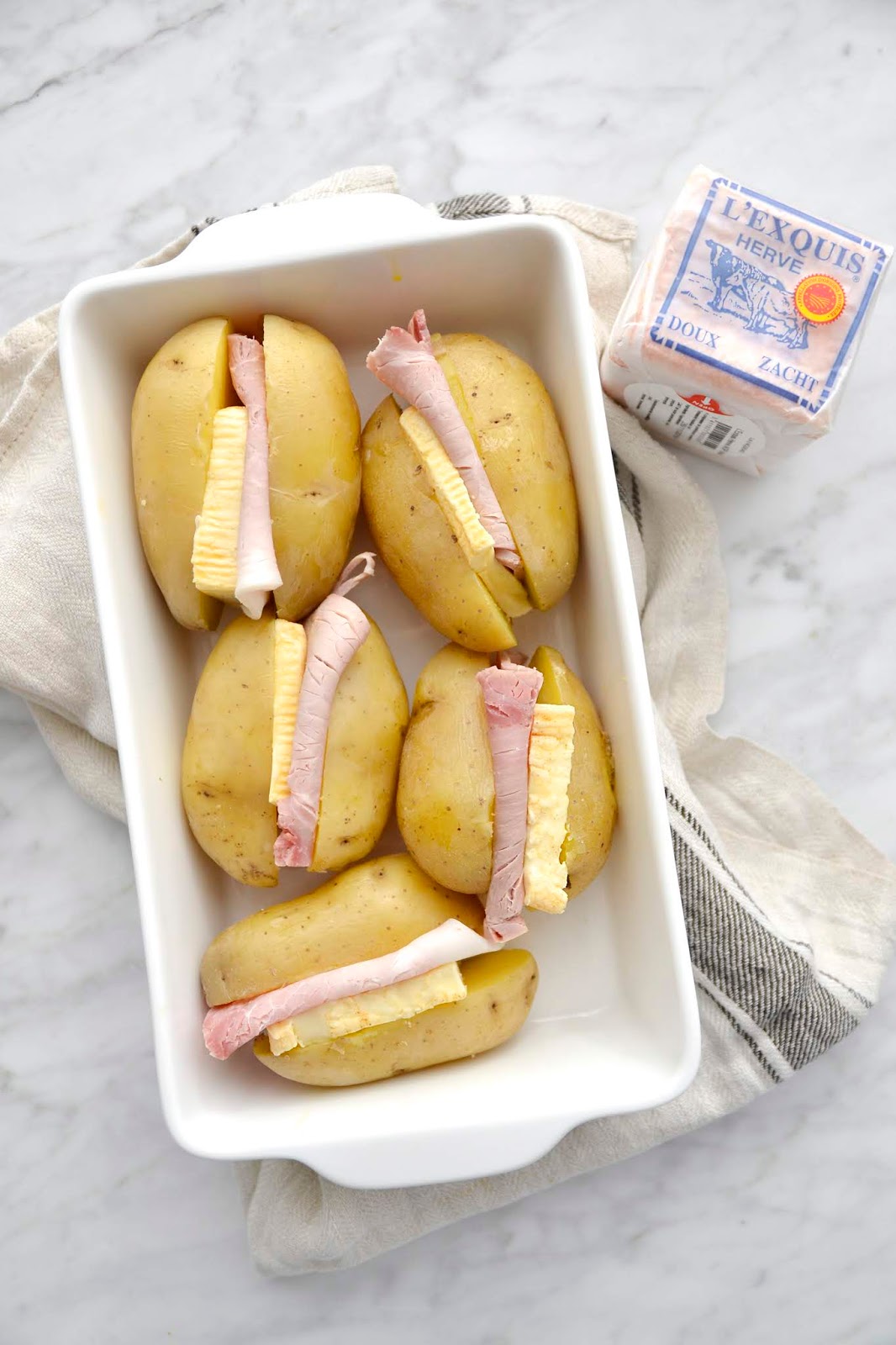 Simple Comme Des Pommes De Terre Farcies Au Fromage De Herve