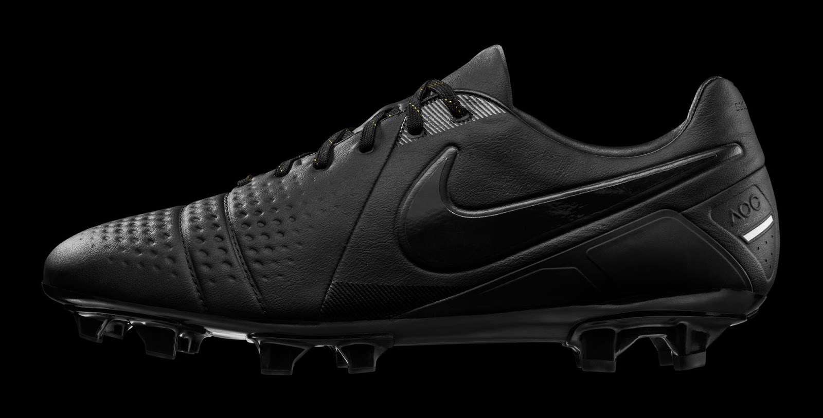 Nike Limited Edition 'Lights Out' Boot Released Footy