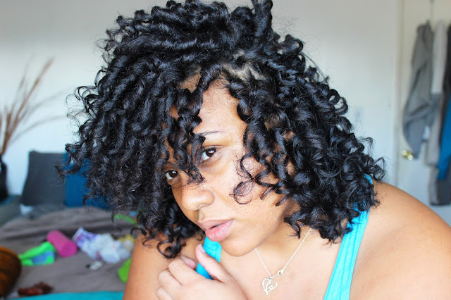 Valentine's Day Style: Romantic, Heatless Curls with CURLS Blueberry Bliss Reparative Leave-In and Curl Control Jelly
