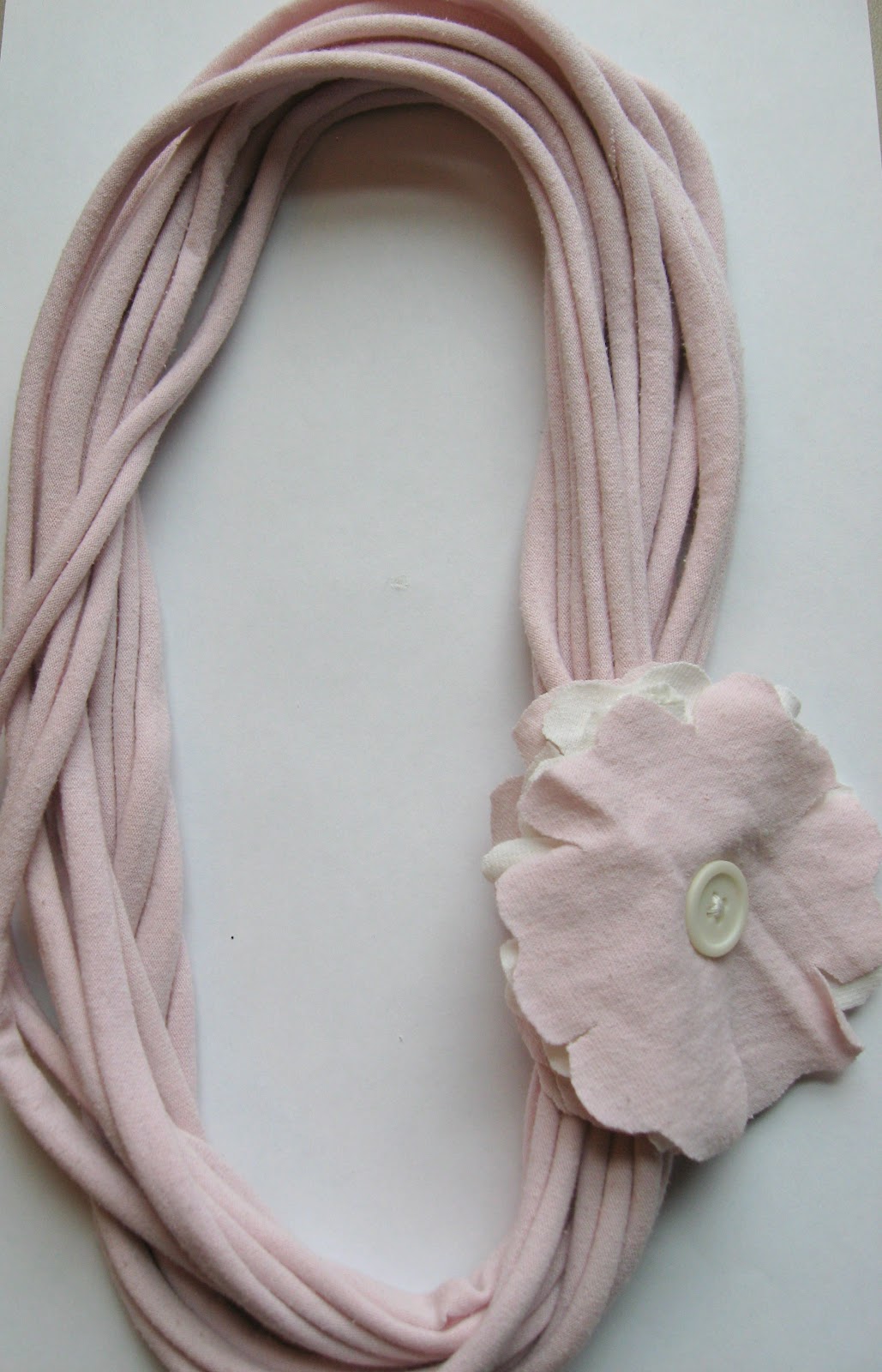 B.B. Bellezza Handcrafted Jewelry Tutorial TShirt Necklace with Flower