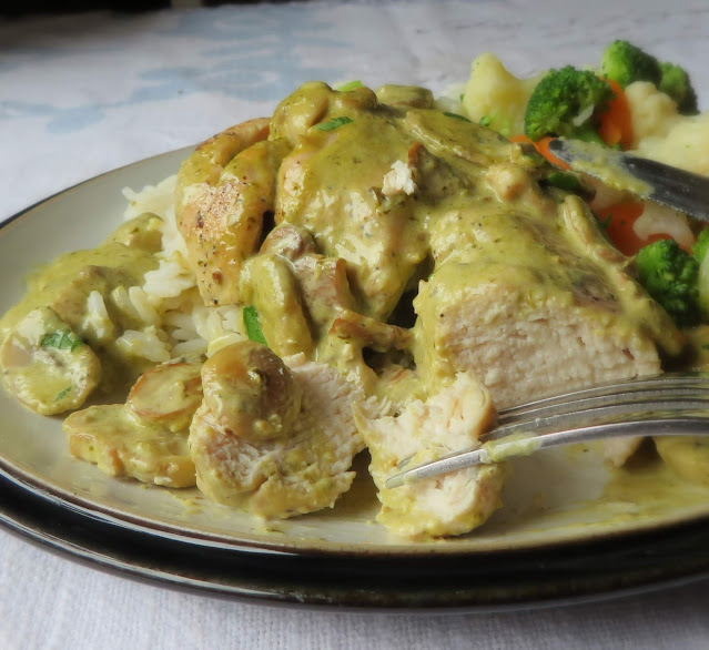Chicken with a Pesto & Mushroom Sauce