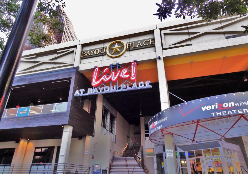 Houston in Pics Live at Bayou Place