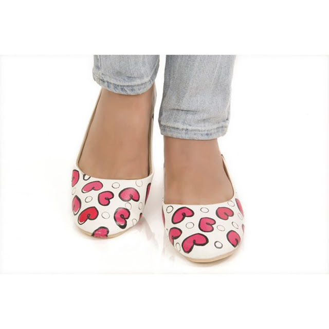 TrendyBharat Launches A Scintillating Collection Of Funky Hand Painted Ballerinas TrendyBharat Launches A Scintillating Collection Of Funky Hand Painted Ballerinas