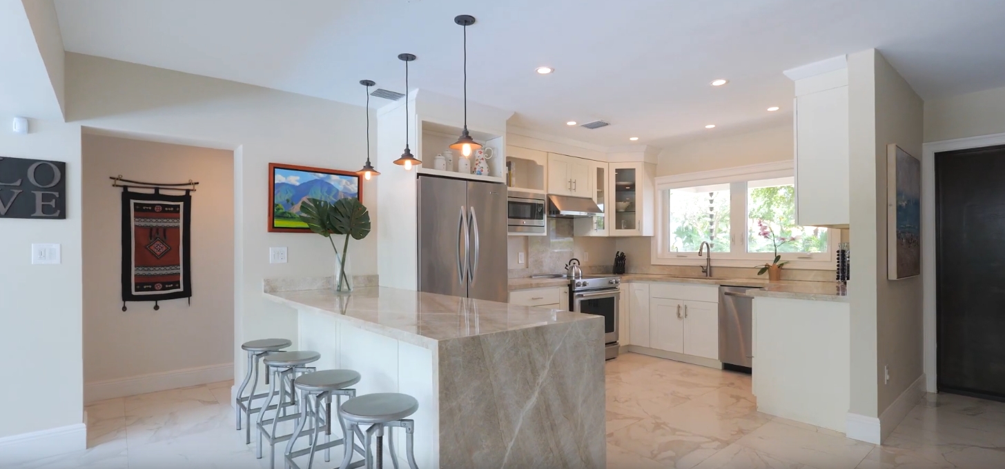 12 Photos vs. Property Showcase | 7830 SW 53rd Pl, Miami - High End Home & Interior Design Video Tour