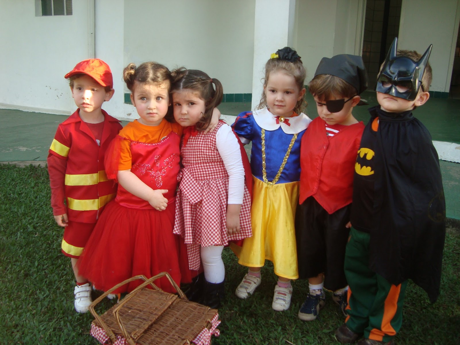 Educação Infantil I: FESTA A FANTASIA NA COLÔNIA DE FÉRIAS