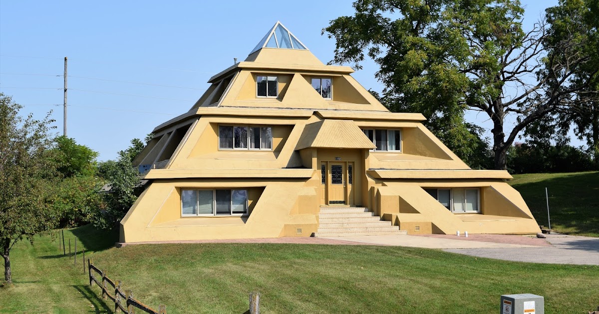 Travelin' Man The Pyramid House