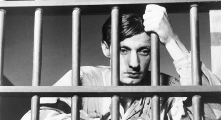 Flick Review < A Man Escaped | Robert Bresson, 1956 13 Flick Review < A Man Escaped | Robert Bresson, 1956 A%2BMan%2BEscaped%2B%25281956ltUN CONDAMNE A MORT S EST ECHAPPE