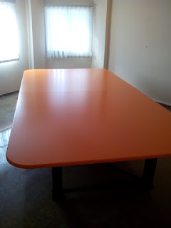 Mesa para sala de juntas en Zaragoza