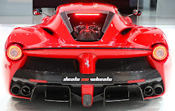 laferrari ferrari dubai spectacular carscoops