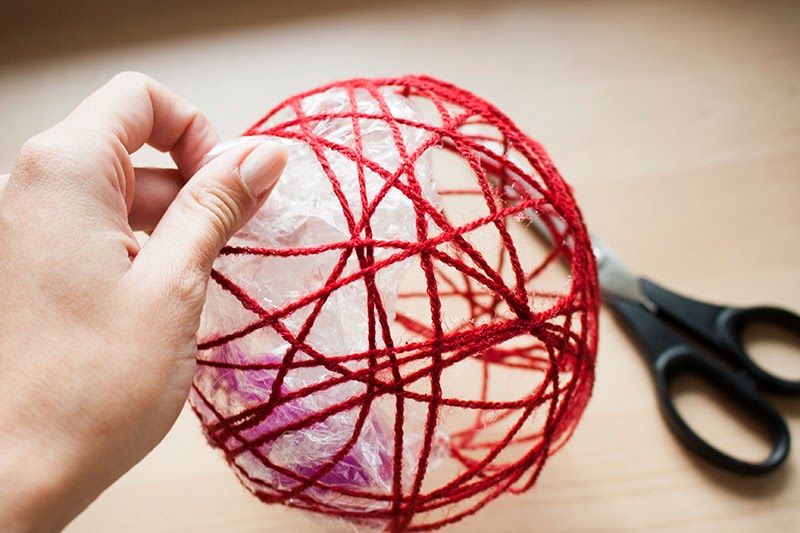 Diy: Bolas rústicas | Mi primera máquina de coser