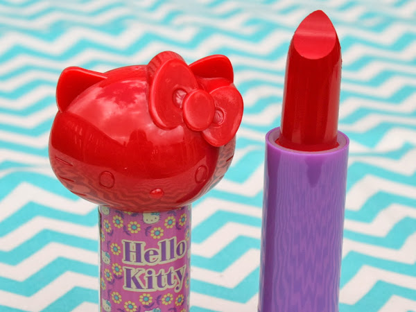 Twinsy Thursdays: Hello Kitty Red My Lips Lipstick