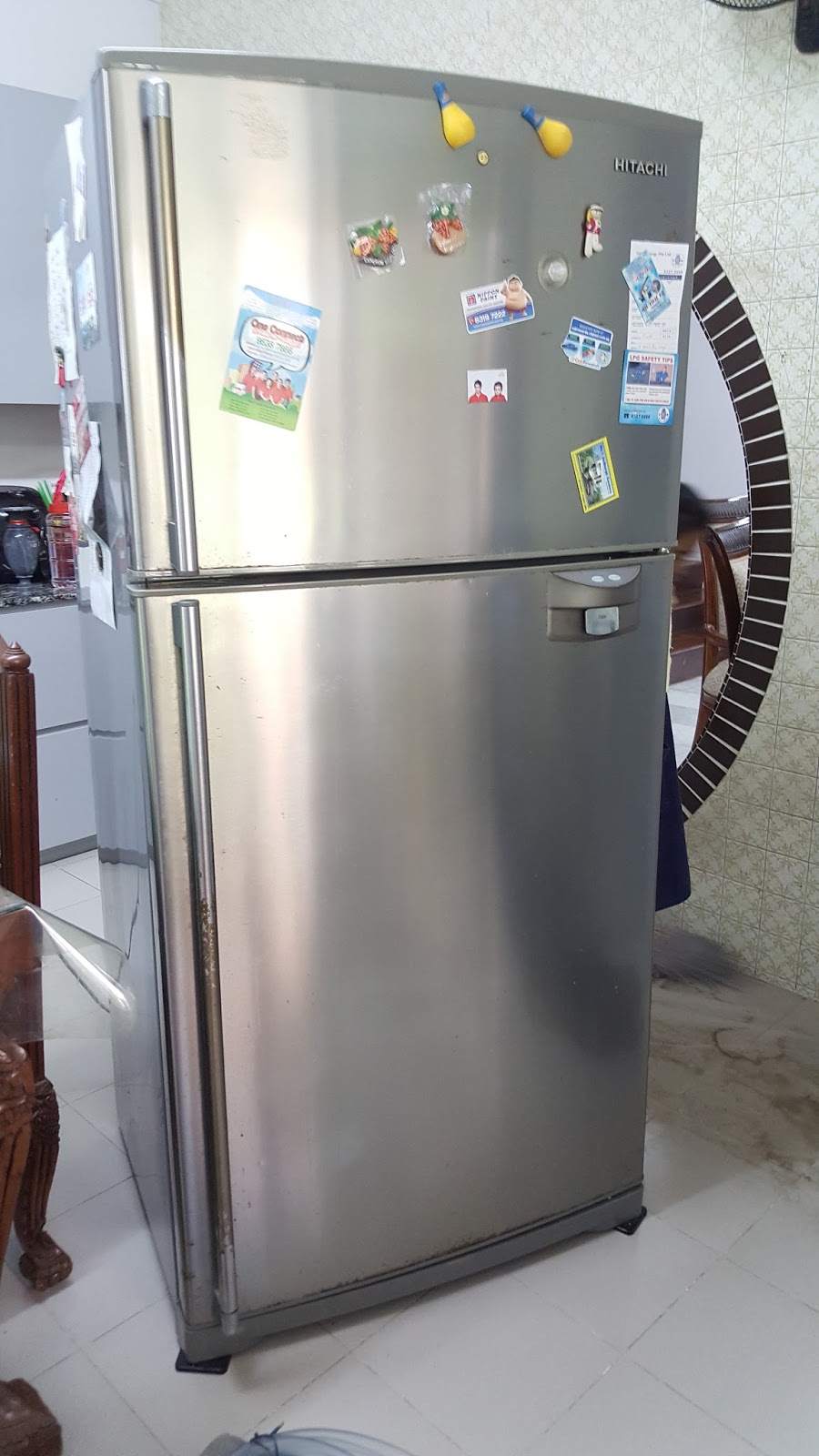 Fridge repair Refrigerator repair Singapore Hitachi Fridge Repair