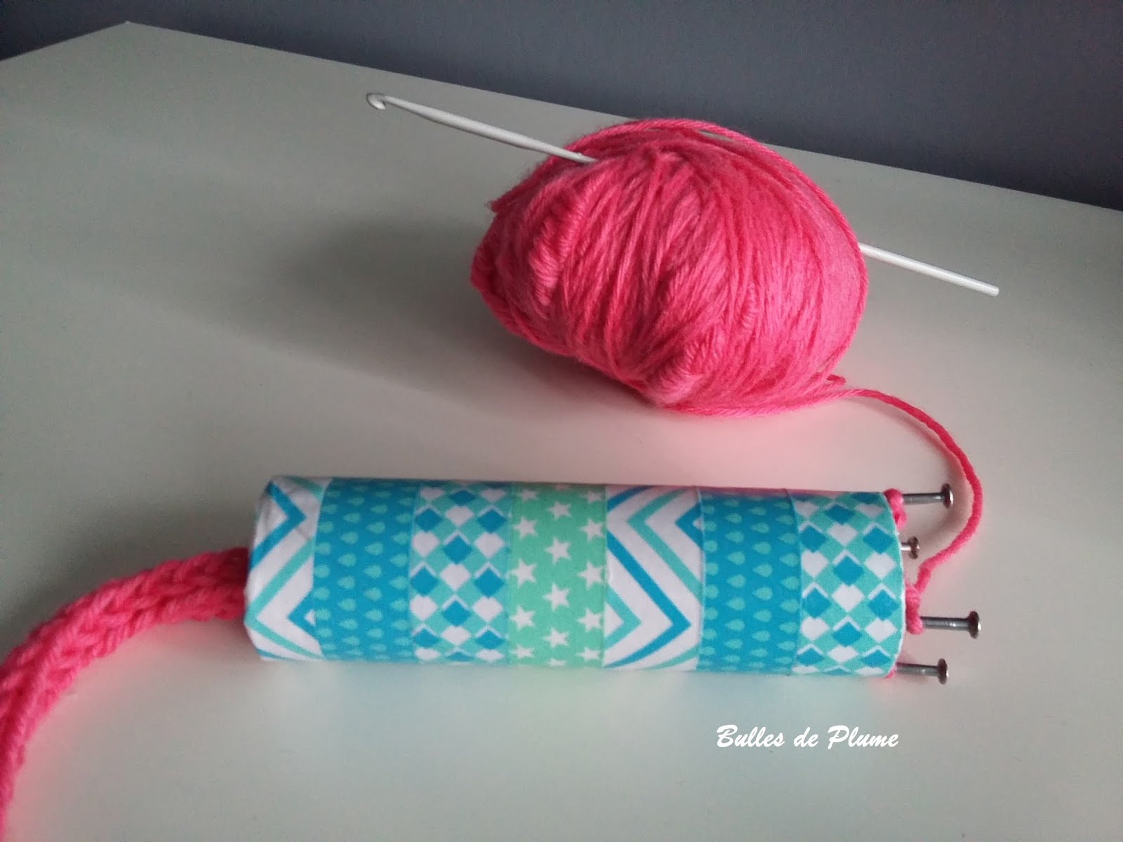 Bulles de Plume: DIY Poncho au tricotin
