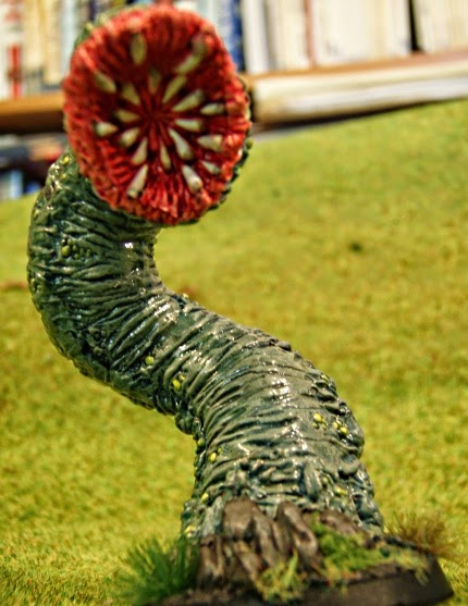 download huge worm download huge worm