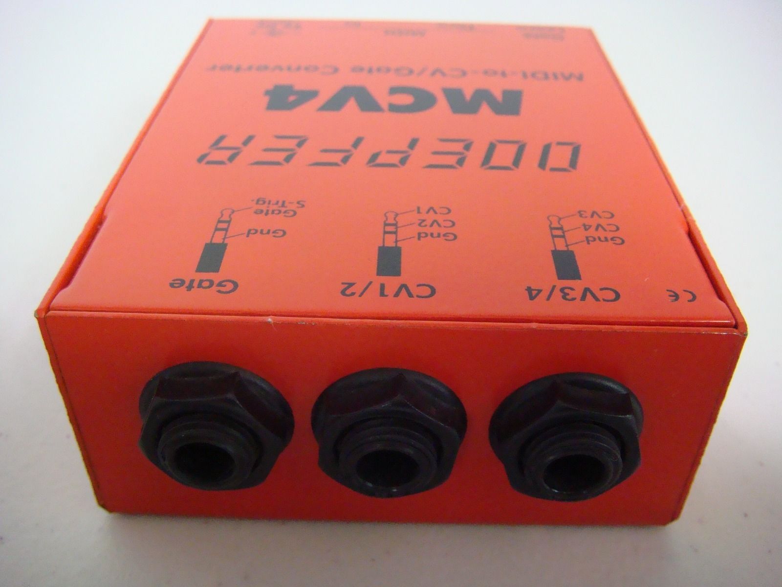 MATRIXSYNTH Red Doepfer MCV4 Midi to CV/Gate Interface