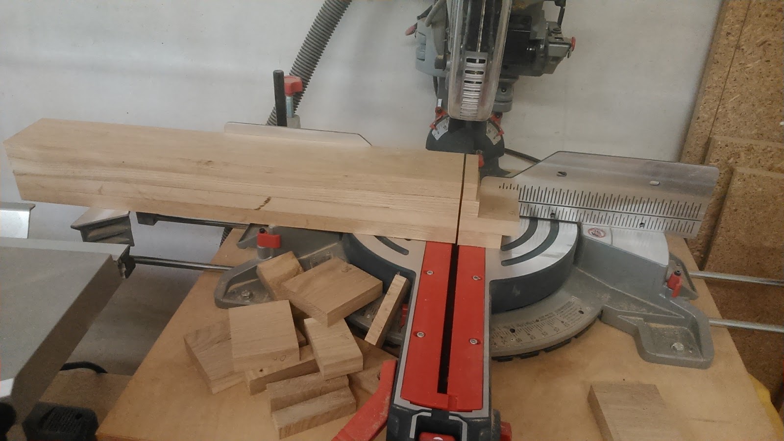 Pasja Drewna: Bosch GCM 12 GDL