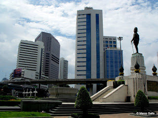 PARQUE LUMPHINI, EL CENTRAL PARK DE BANGKOK. TAILANDIA