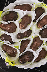 These homemade chocolate frogs are the perfect touch for your Harry Potter party, and so easy to make!