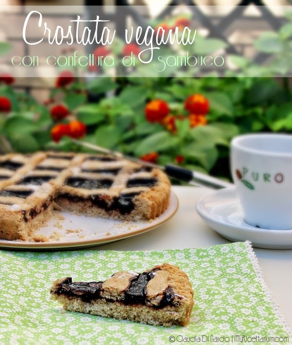 crostata vegana con confettura di sambuco