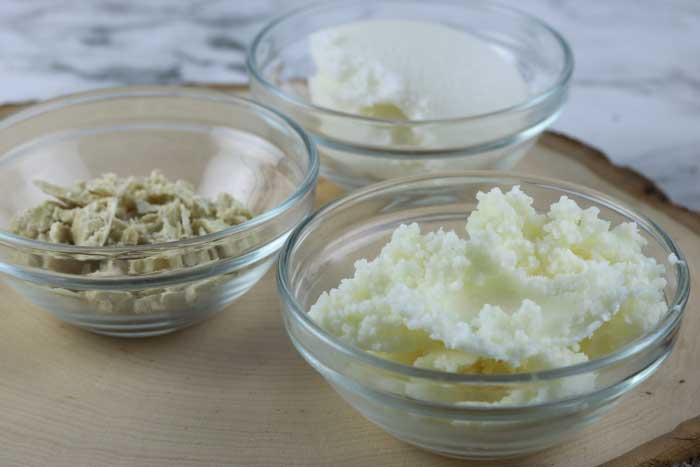 What are hair butters and skin butters and their benefits?  How to choose the best body butter for your diy skincare.  Learn about the different hair butters and skin butters.  Make the best natural products with these natural butters for diy natural beauty.  If you are making natural beauty recipes, choose the right butters for diy beauty projects.  #butters #skin #hair #naturalbeauty #sheabutter #cocoabutter #mangobutter #diybeauty