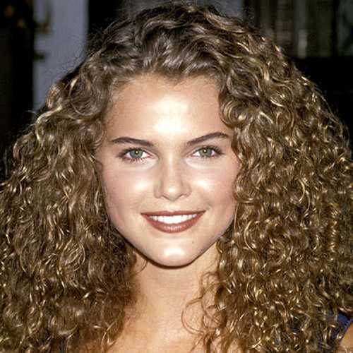 Curly Hairstyles of Rebecca Gayheart