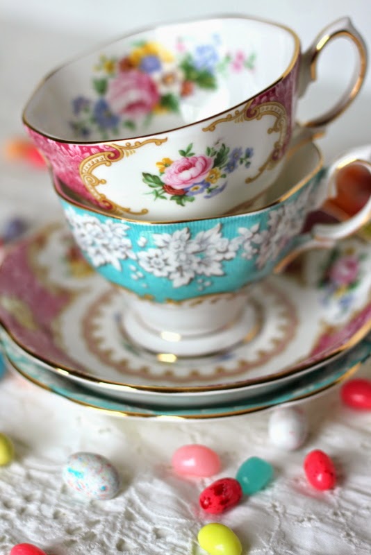 Easter Eye Candy: The Charm of Home