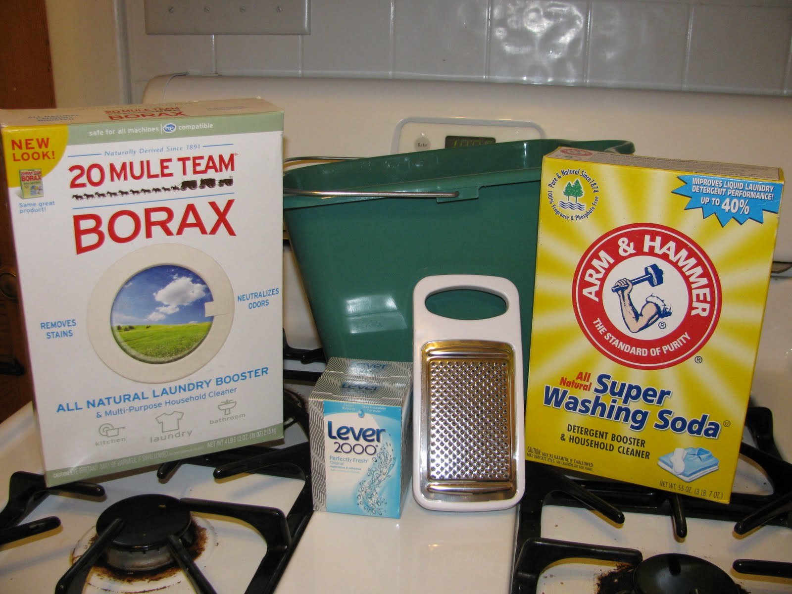 sarahsworld How to make all natural laundry soap at home. *With pictures*