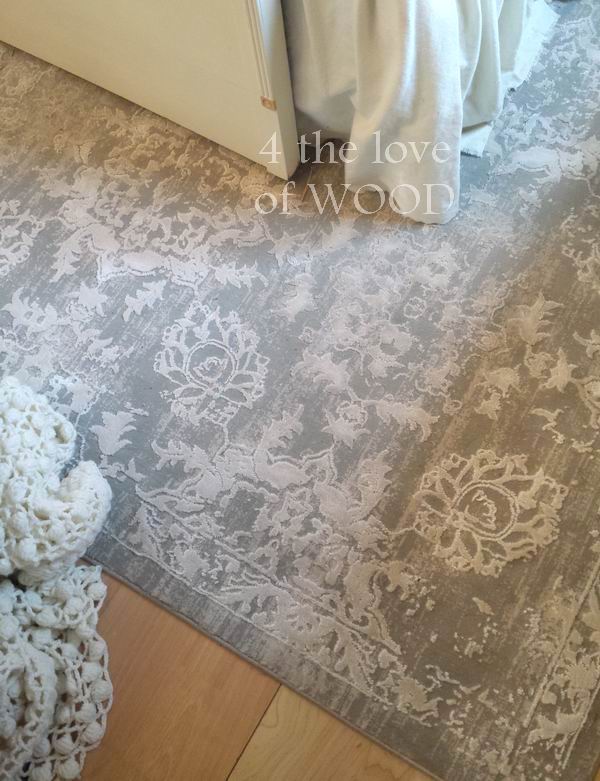 4 the love of wood WINTER BEDROOM new carpet and footboard