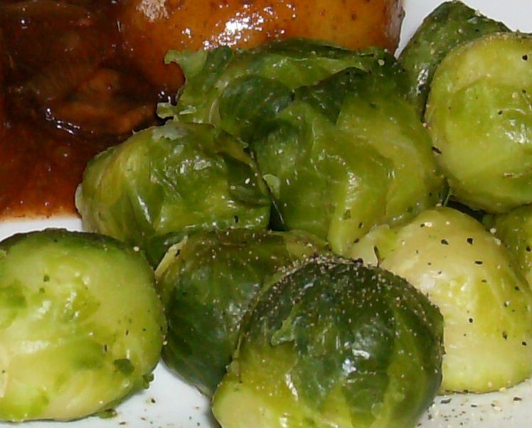 Simple Cookery Brussels Sprouts in Butter Sauce