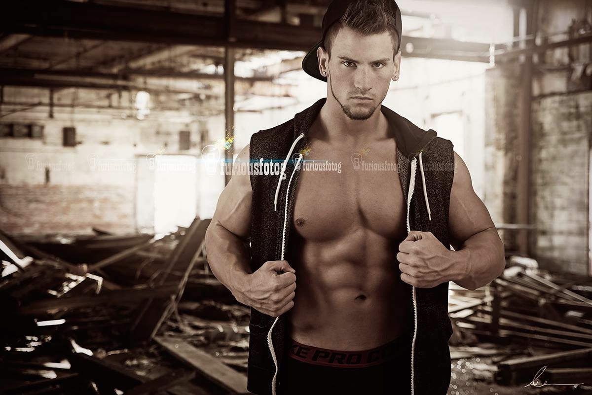 Daily Bodybuilding Motivation Handsome Male Model Shawn Dawson