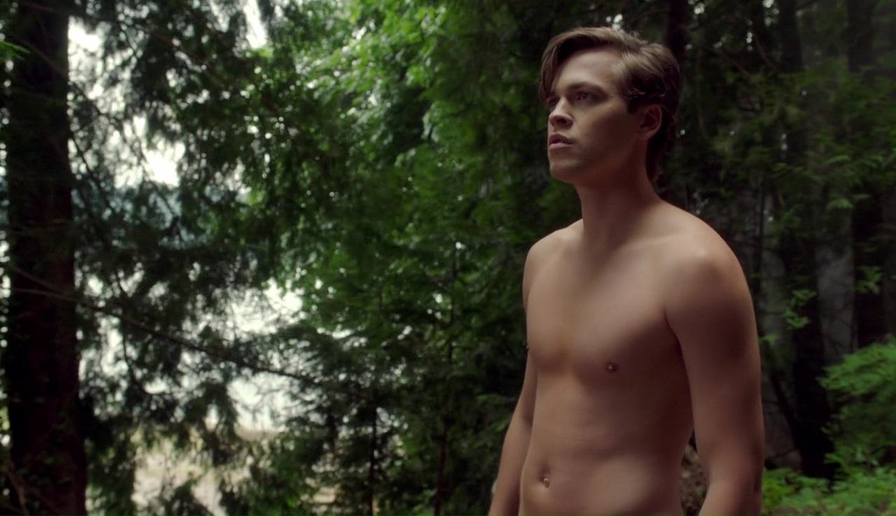 Alexander Calvert shirtless in Supernatural Season 13, Ep 1.