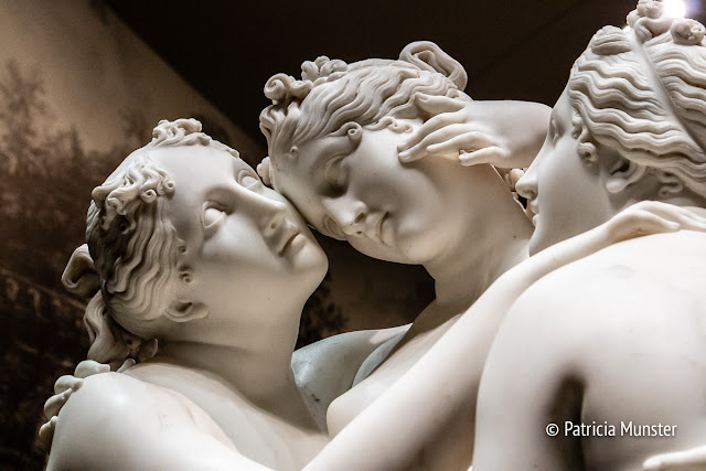 Close up The Three Graces - Antonio Canova - Hermitage - Amsterdam