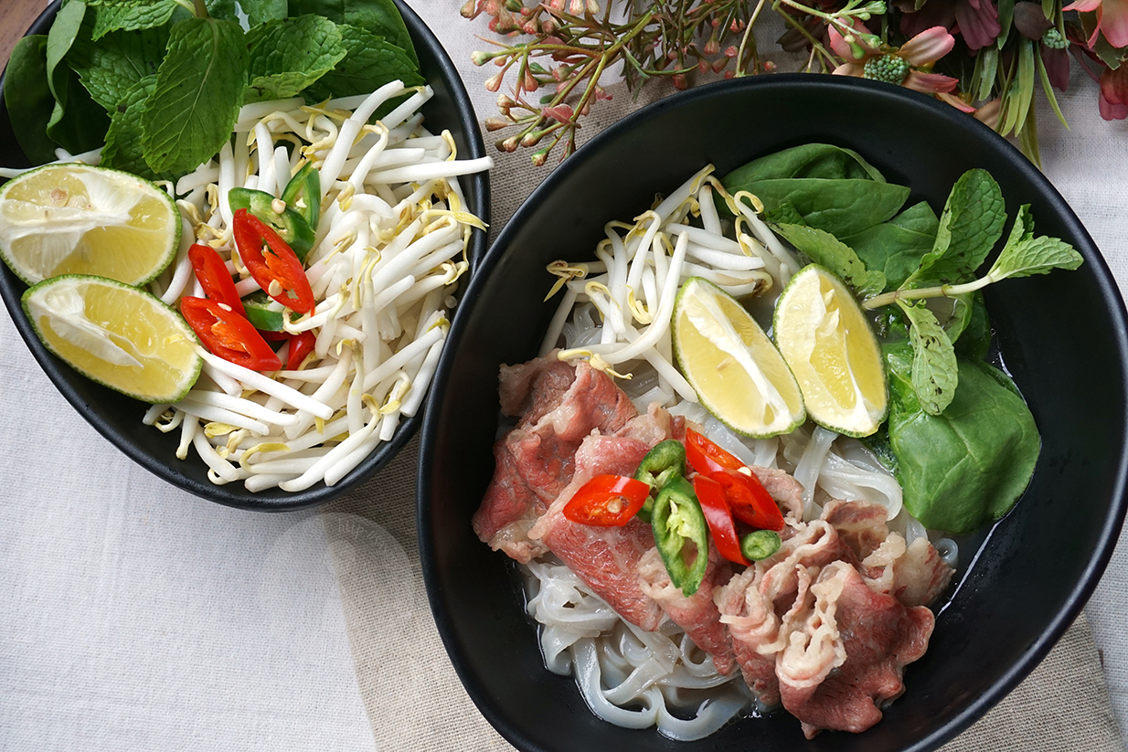 Say My Kitchen Vietnamese Beef Pho 越南牛肉粉