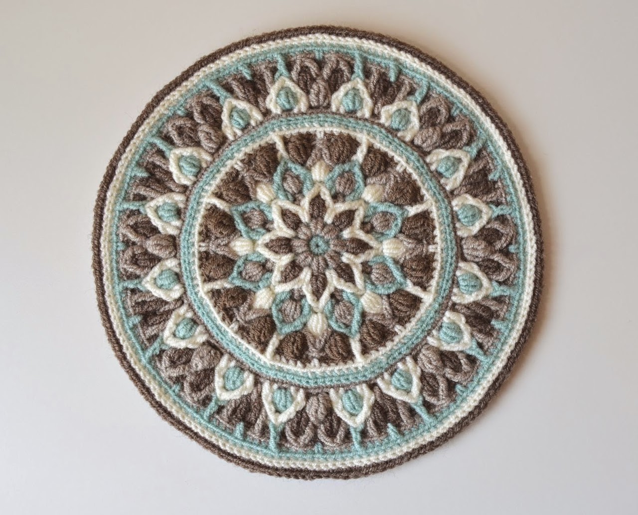 Mint Coffee Mandala potholder by Lilla Bjorn - overlay crochet