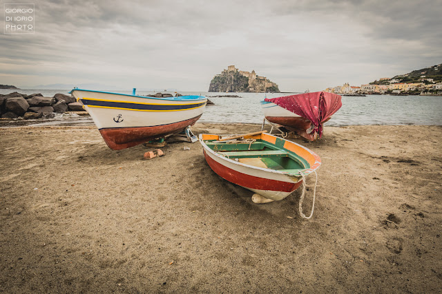Autunno a Ischia, I colori dell'autunno, Castello Aragonese Ischia, Yacht Ulysses, Spiaggia dei Pescatori, Ischia Ponte, Foto di Ischia, 