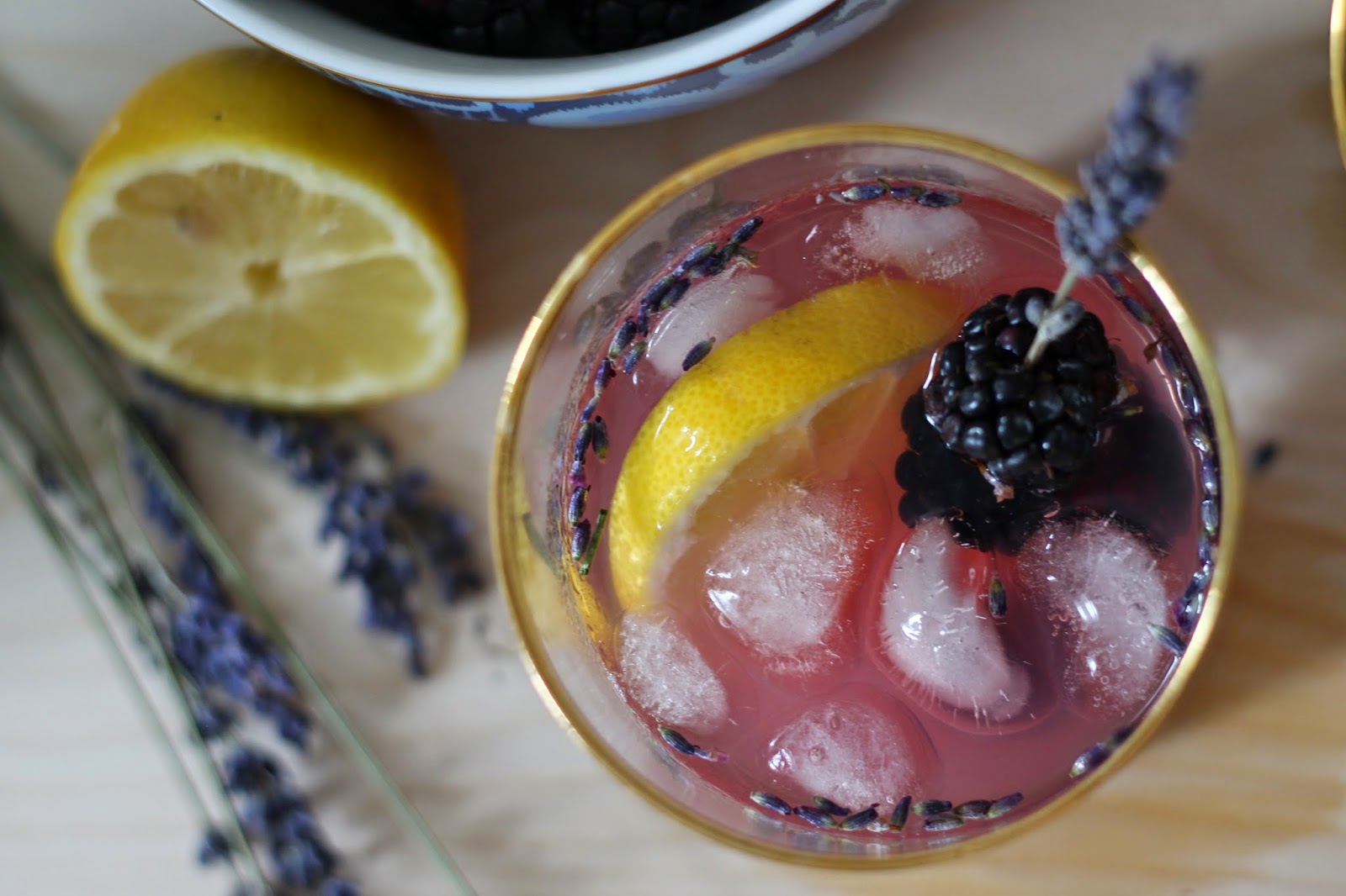 Spiked Blackberry Lavender Lemonade - TfDiaries