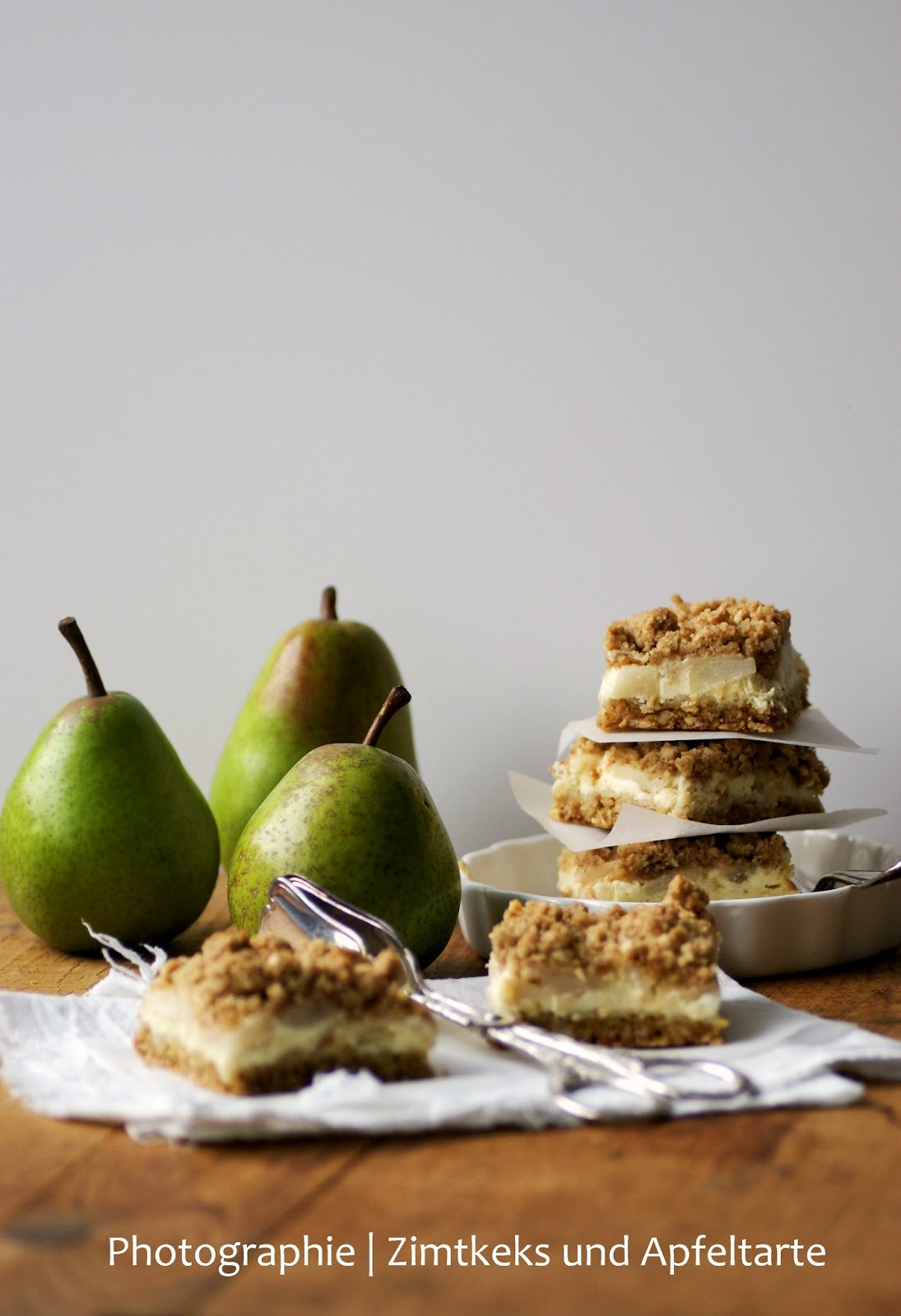 Zimtkeks und Apfeltarte: Birnen-Cheesecake mit Crunchy-Streuseln ...