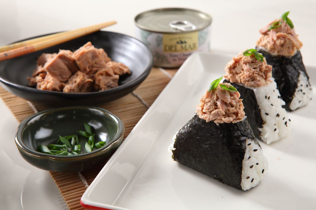 Tuna onigiri recipe