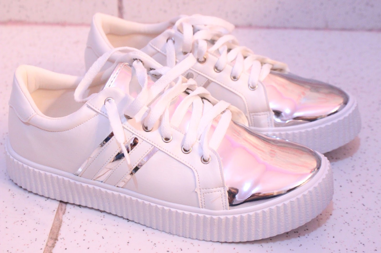 kanui promoção 4 tenis por 199