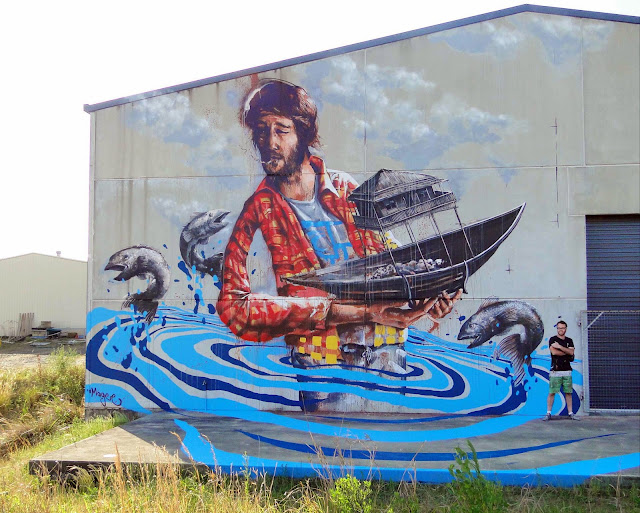 Street Art By Australian Street Artist Fintan Magee On The Streets Of Coffs Harbour, Australia. 1